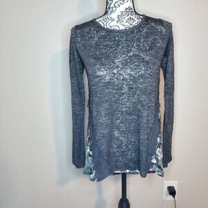 𝅺Xhilaration xs womens sheer floral long sleeve tunic